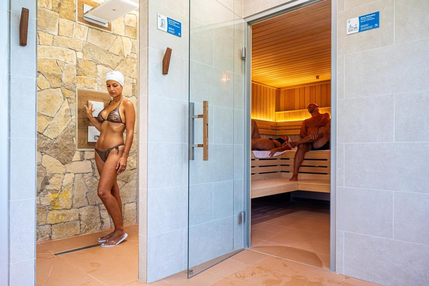 La Siesta Salou Resort & Camping 2*